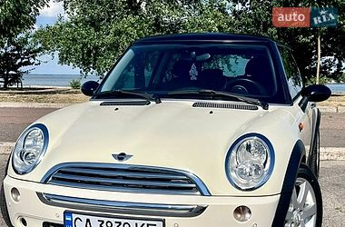 Хэтчбек MINI Cooper 2005 в Черкассах