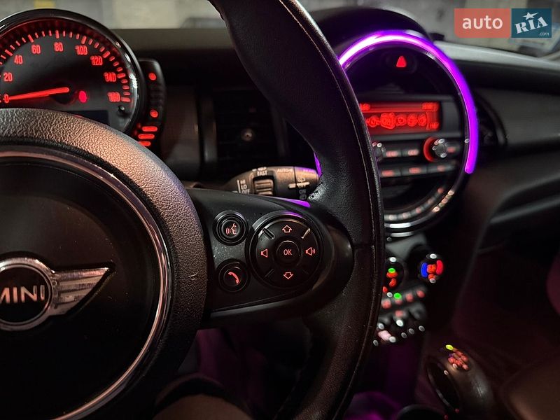 Хетчбек MINI Cooper 2014 в Тернополі