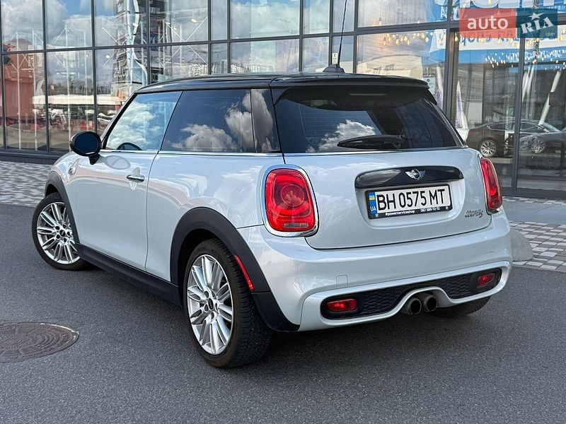 Хэтчбек MINI Cooper 2015 в Киеве