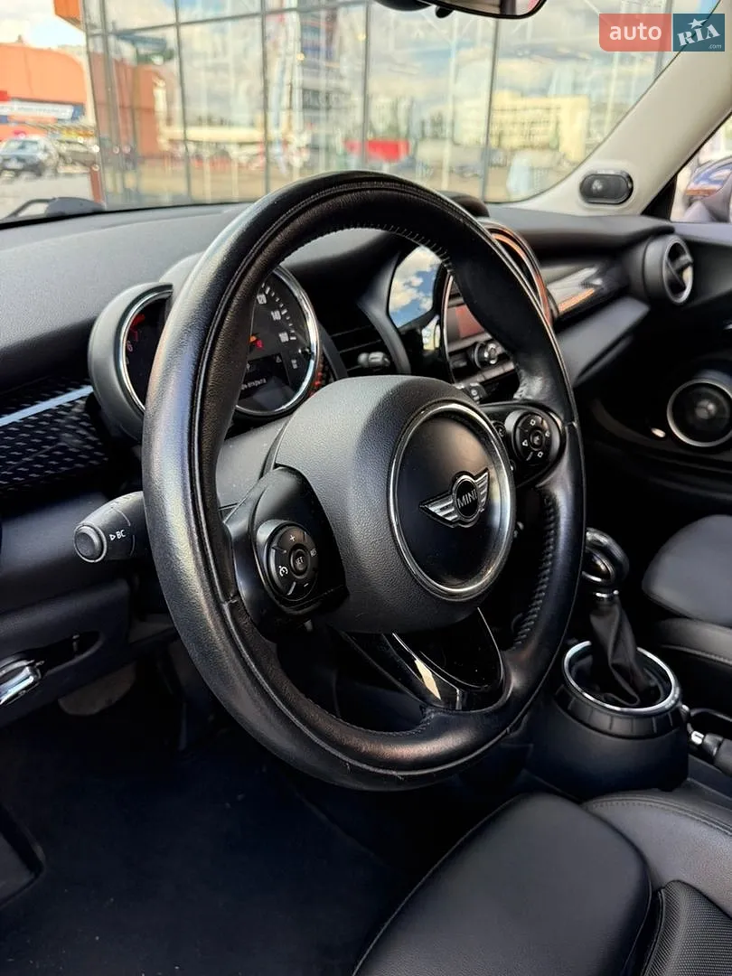 2015 MINI Cooper - мініатюра 16