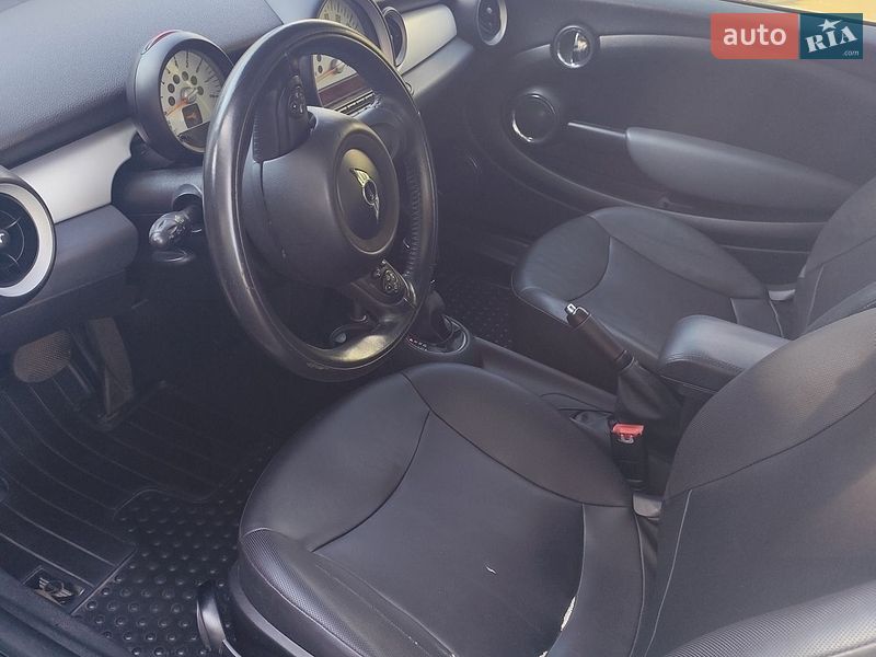 Хэтчбек MINI Cooper 2011 в Одессе фото 6 Хэтчбек MINI Cooper 2011 в Одессе