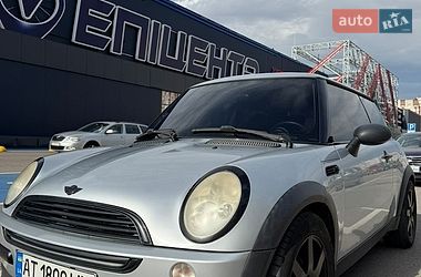 Хетчбек MINI Cooper 2004 в Івано-Франківську