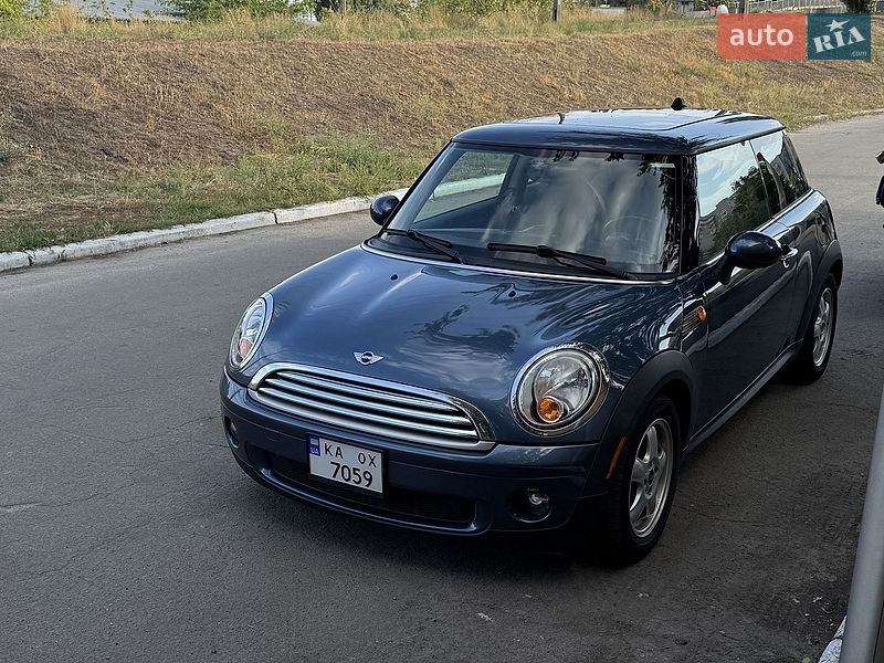 Хетчбек MINI Cooper 2010 в Києві