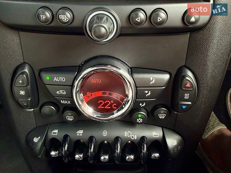 Хэтчбек MINI Cooper 2012 в Днепре