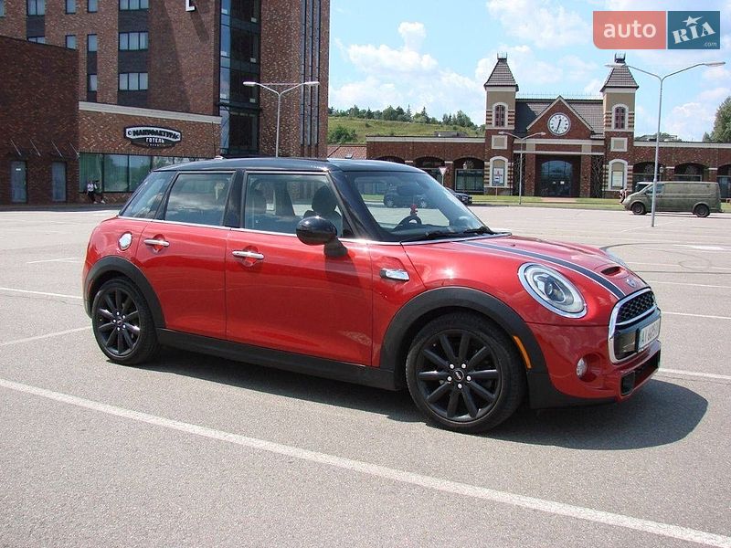 Хетчбек MINI Cooper 2015 в Києві