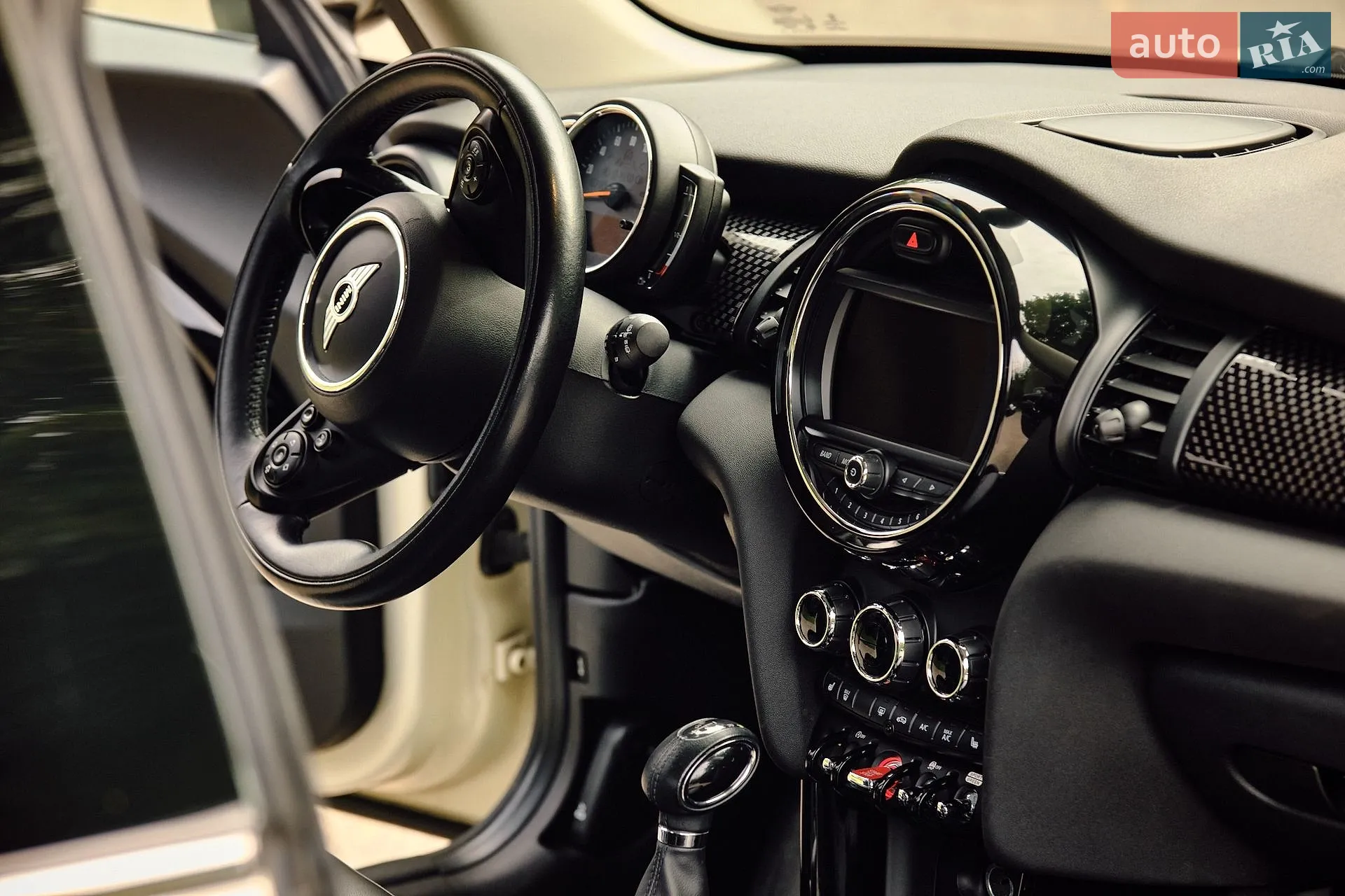 2017 MINI Cooper - мініатюра 23