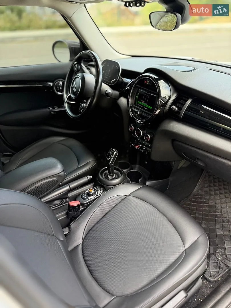 2020 MINI Cooper - мініатюра 9