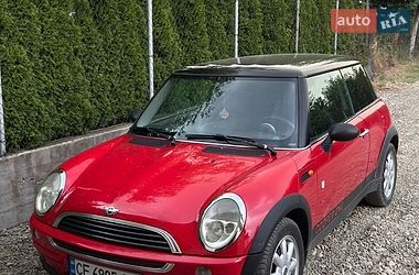 Хетчбек MINI Cooper 2004 в Чернівцях фото 2 Хетчбек MINI Cooper 2004 в Чернівцях