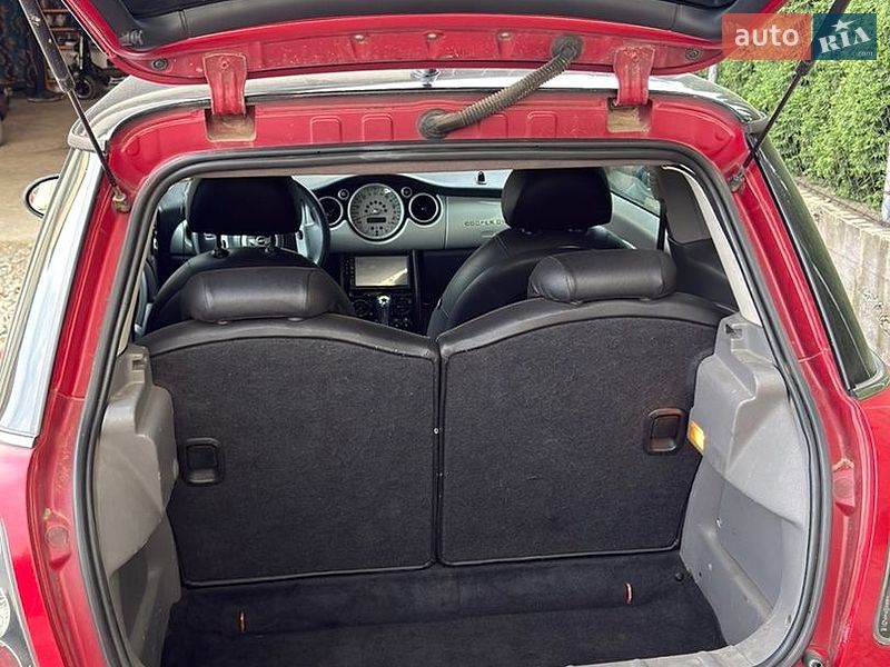 Хетчбек MINI Cooper 2004 в Чернівцях фото 12 Хетчбек MINI Cooper 2004 в Чернівцях