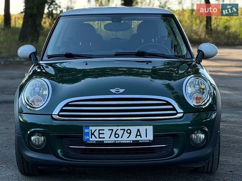 Хэтчбек MINI Cooper 2011 в Днепре