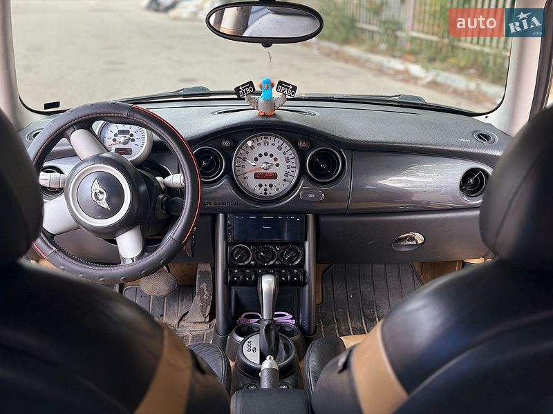 Хетчбек MINI Cooper 2004 в Дніпрі