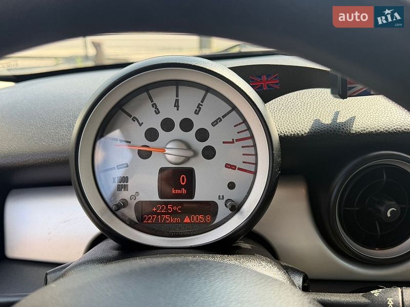 Хэтчбек MINI Cooper 2008 в Хмельницком