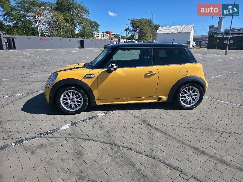 Хэтчбек MINI Cooper 2007 в Одессе