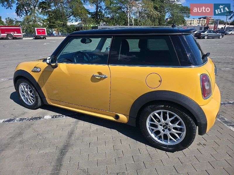 Хэтчбек MINI Cooper 2007 в Одессе
