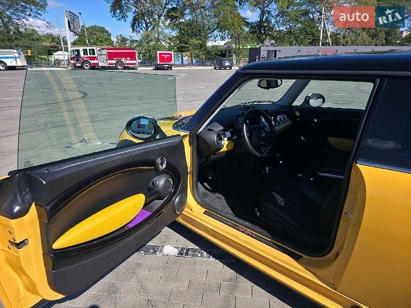 Хэтчбек MINI Cooper 2007 в Одессе