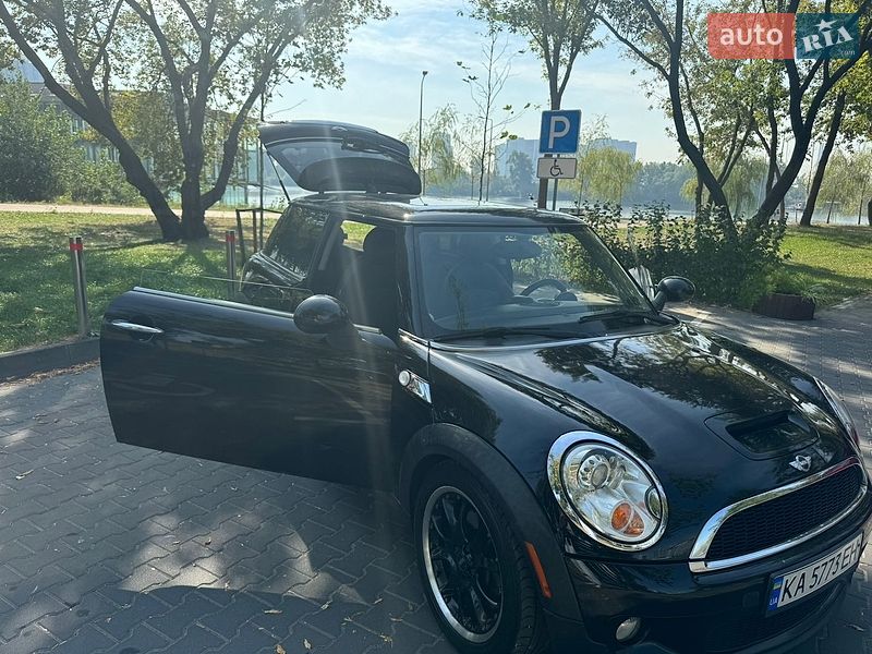 Хетчбек MINI Cooper 2010 в Києві