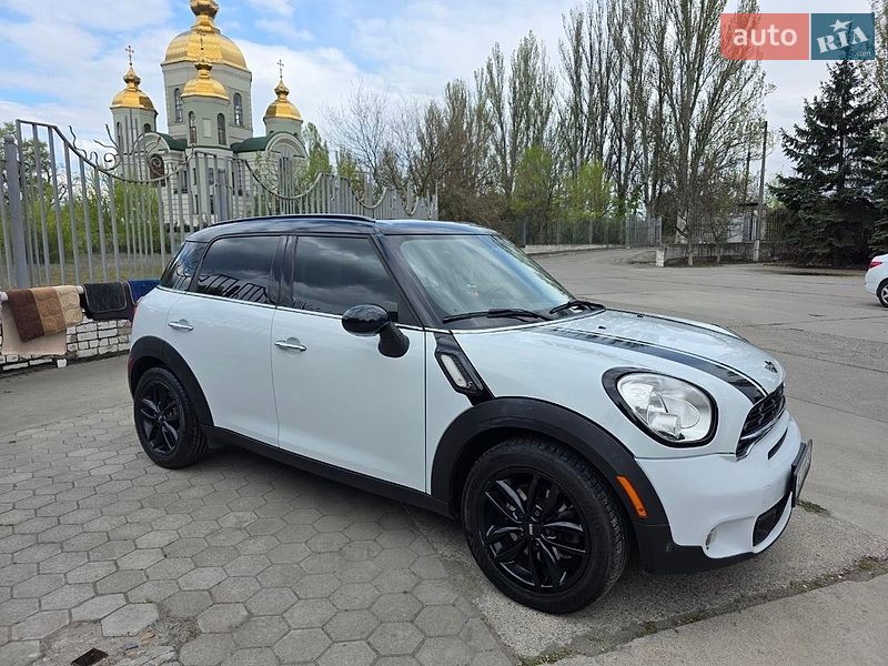 Хетчбек MINI Cooper 2016 в Дніпрі