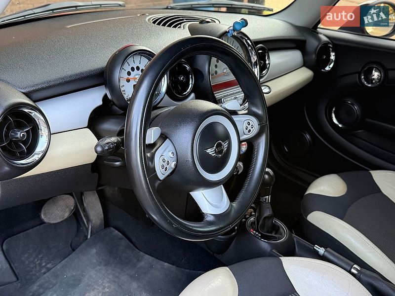 Хэтчбек MINI Cooper 2007 в Одессе