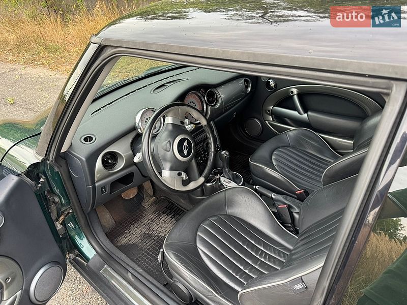 Хетчбек MINI Cooper 2006 в Бородянці