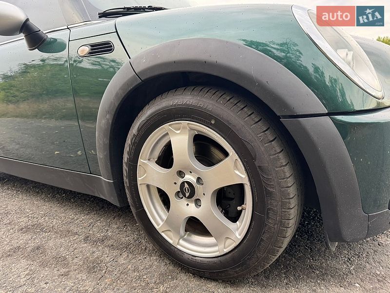 Хетчбек MINI Cooper 2006 в Бородянці