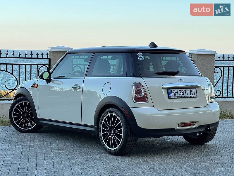 Хетчбек MINI Cooper 2011 в Одесі