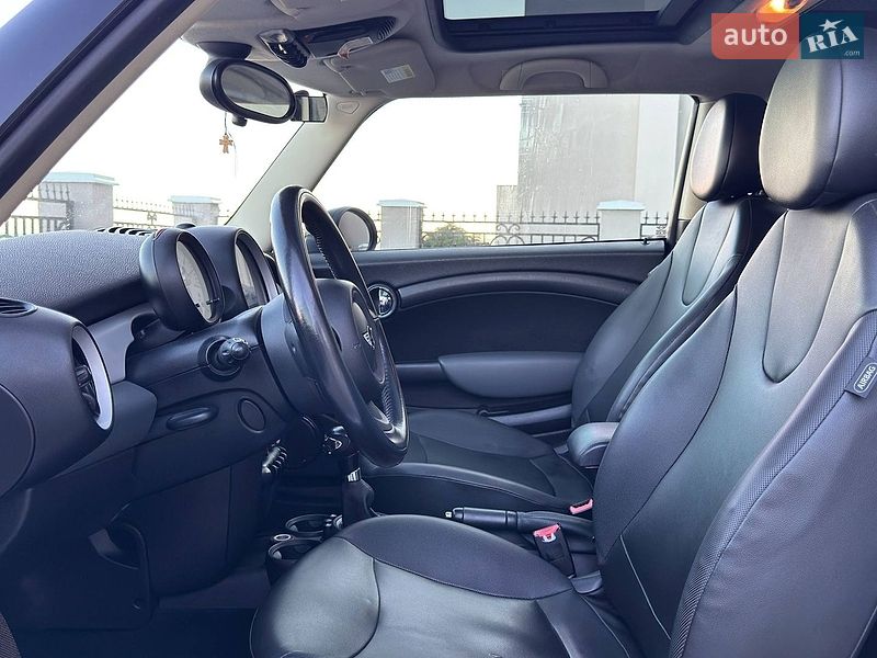 Хетчбек MINI Cooper 2011 в Одесі