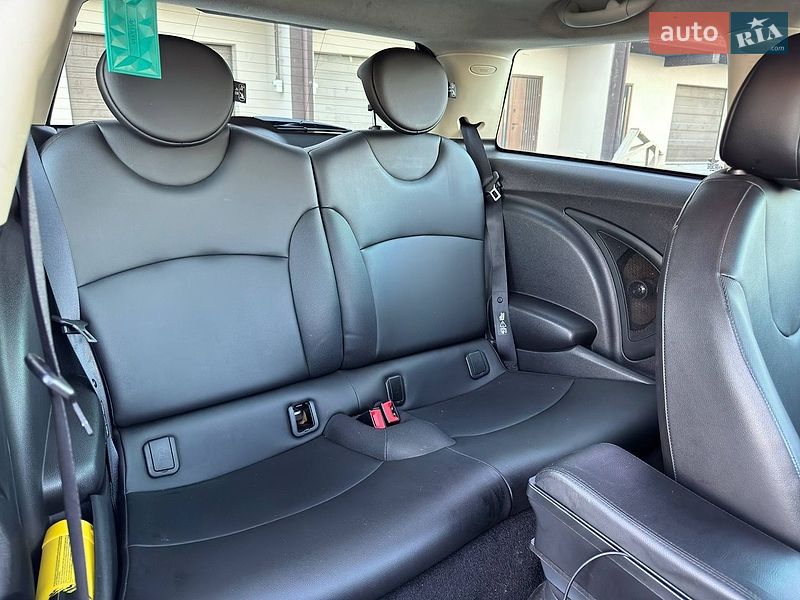 Хетчбек MINI Cooper 2011 в Одесі