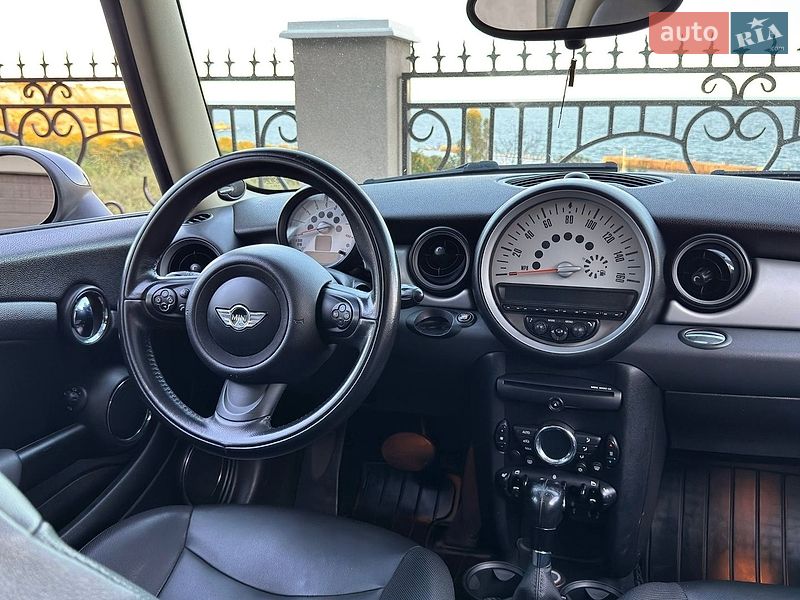 Хетчбек MINI Cooper 2011 в Одесі