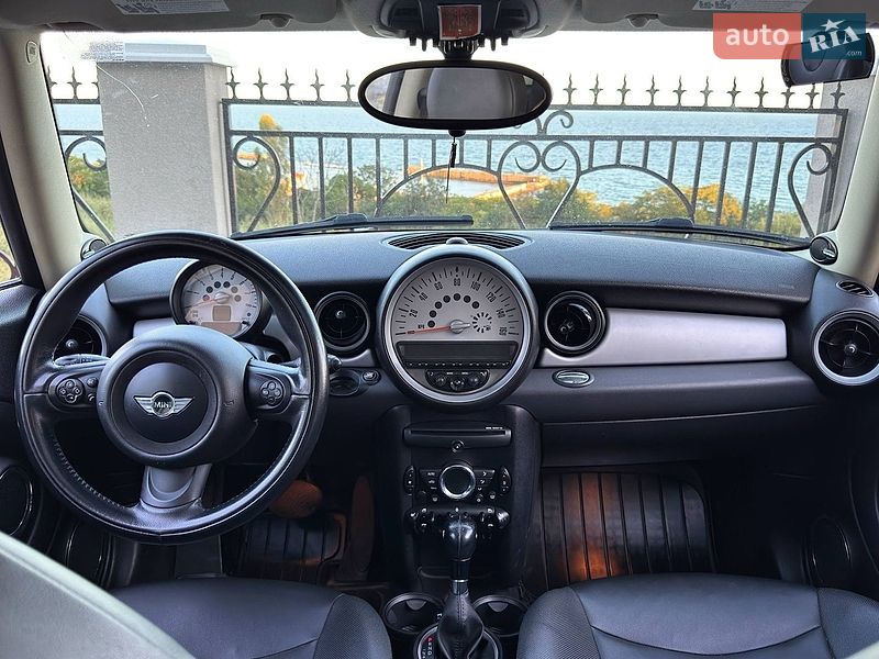Хетчбек MINI Cooper 2011 в Одесі