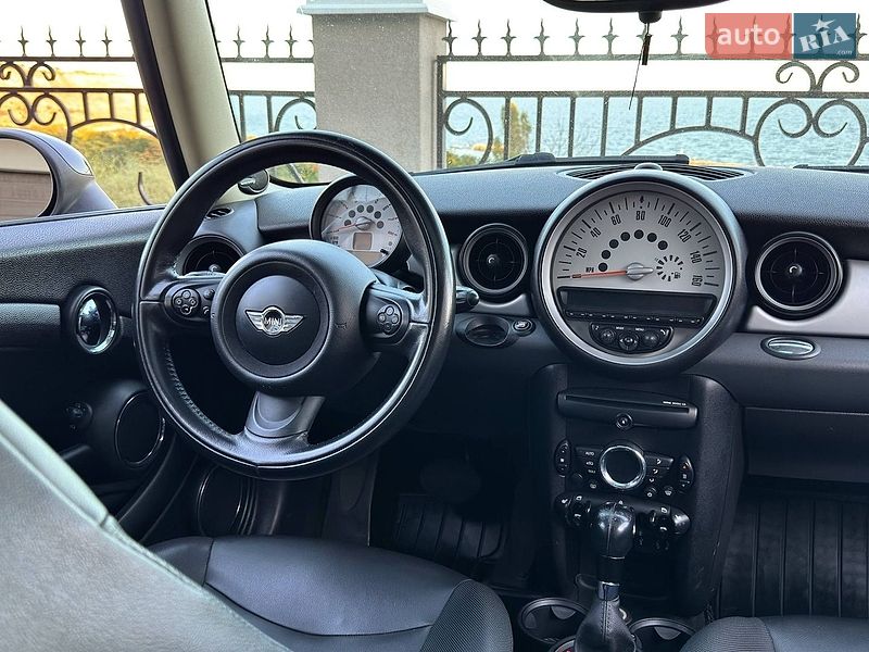 Хетчбек MINI Cooper 2011 в Одесі
