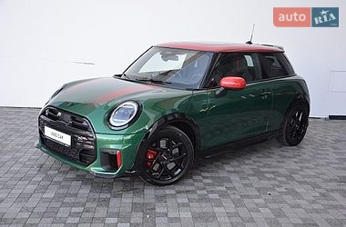 Хэтчбек MINI Cooper 2025 в Киеве