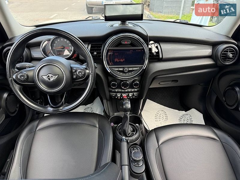 Хэтчбек MINI Cooper 2014 в Житомире