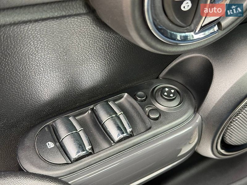 Хэтчбек MINI Cooper 2014 в Житомире