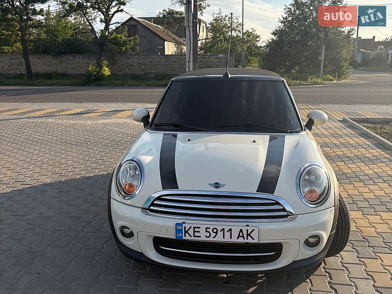 Хетчбек MINI Cooper 2011 в Миколаєві