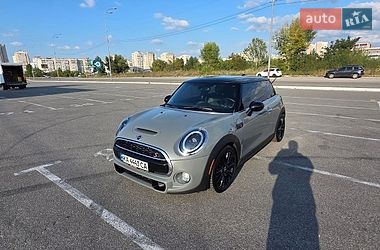 Хетчбек MINI Cooper 2018 в Києві