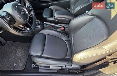 Хетчбек MINI Cooper 2018 в Києві