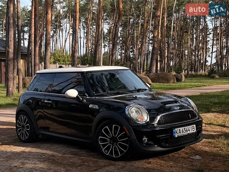 MINI Cooper 2012