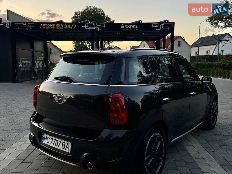 Хетчбек MINI Cooper 2015 в Городку