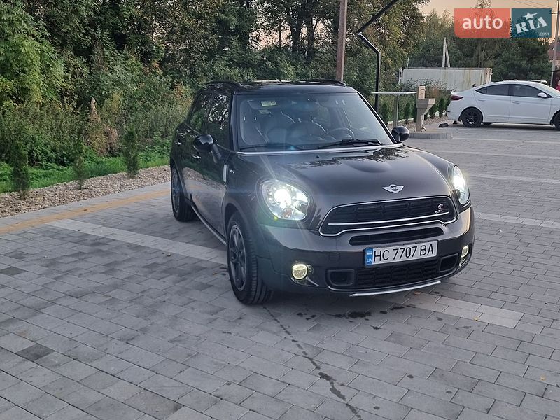 Хетчбек MINI Cooper 2015 в Городку