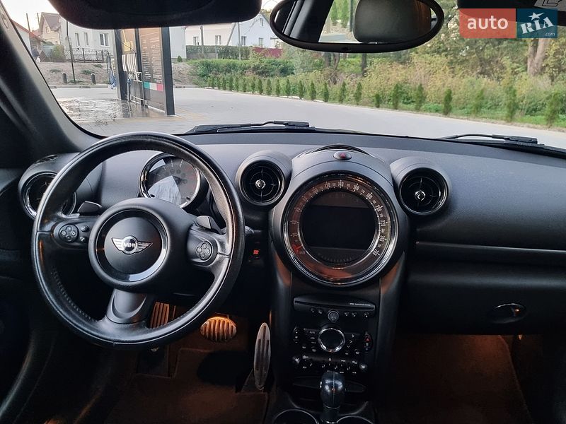 Хетчбек MINI Cooper 2015 в Городку