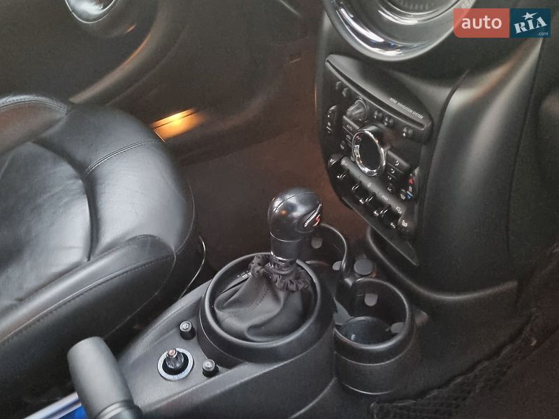 Хетчбек MINI Cooper 2015 в Городку