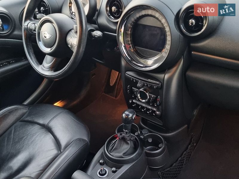 Хетчбек MINI Cooper 2015 в Городку