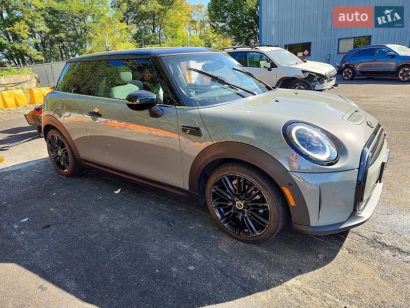 Хетчбек MINI Cooper 2022 в Львові