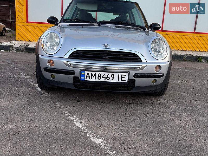 Хетчбек MINI Cooper 2006 в Житомирі
