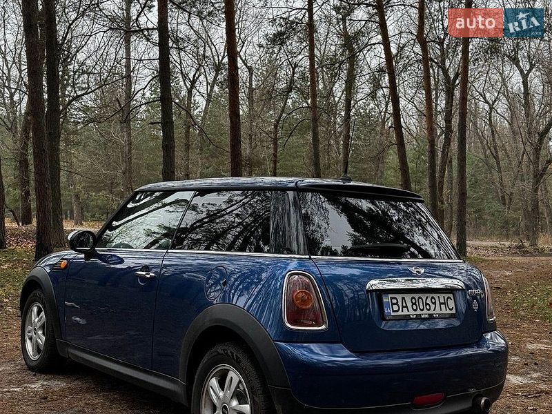 Хэтчбек MINI Cooper 2008 в Кропивницком фото 3 Хэтчбек MINI Cooper 2008 в Кропивницком