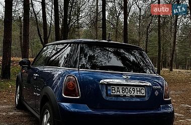 Хэтчбек MINI Cooper 2008 в Кропивницком фото 5 Хэтчбек MINI Cooper 2008 в Кропивницком
