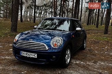 Хэтчбек MINI Cooper 2008 в Кропивницком фото 8 Хэтчбек MINI Cooper 2008 в Кропивницком