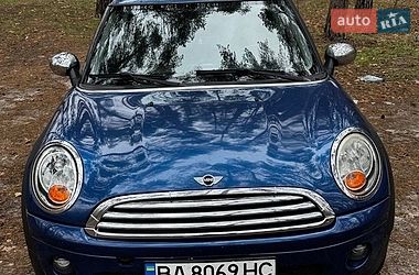 Хэтчбек MINI Cooper 2008 в Кропивницком фото 6 Хэтчбек MINI Cooper 2008 в Кропивницком