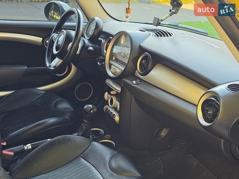 Хетчбек MINI Cooper 2008 в Києві