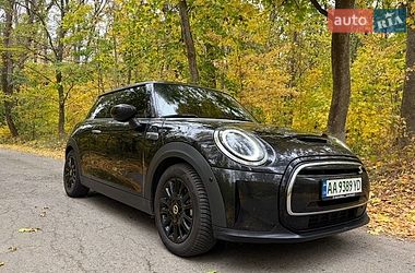 Хэтчбек MINI Cooper 2023 в Киеве Хэтчбек MINI Cooper 2023 в Киеве
